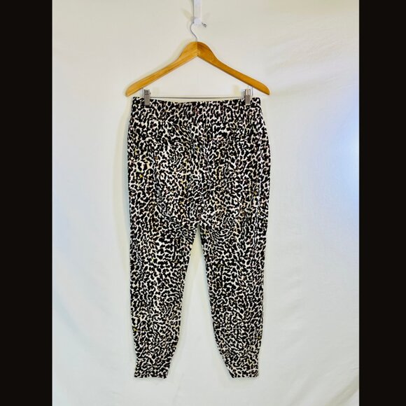 Cabi Leopard Print Joggers - Size M - Picture 9 of 9
